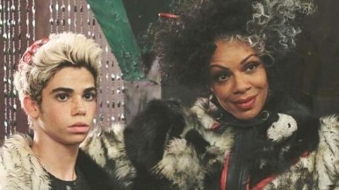 Cameron Boyce como el hijo de Cruella de Vil