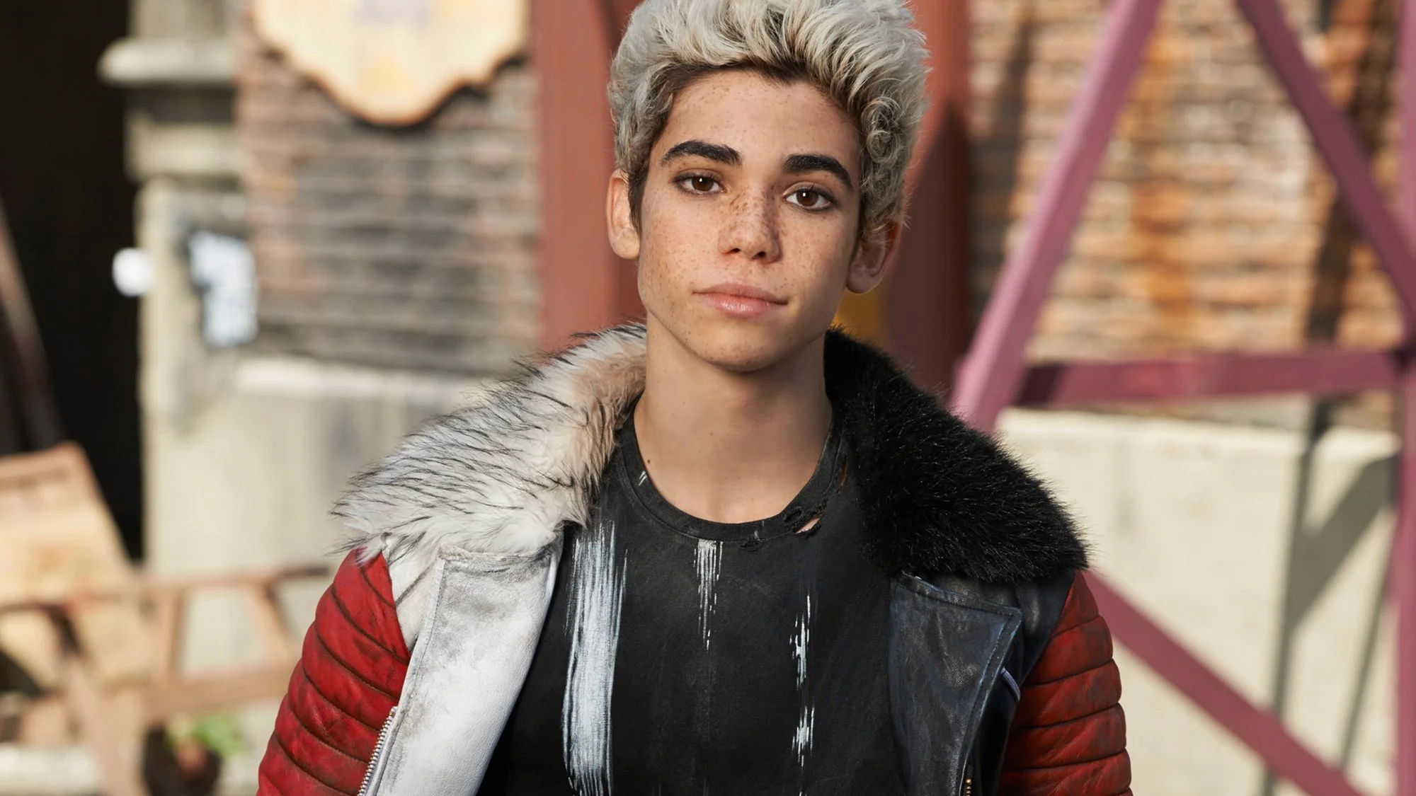 Cameron Boyce como el hijo de Cruella de Vil en 'Los Descendientes' Cameron Boyce como el hijo de Cruella de Vil en 'Los Descendientes'