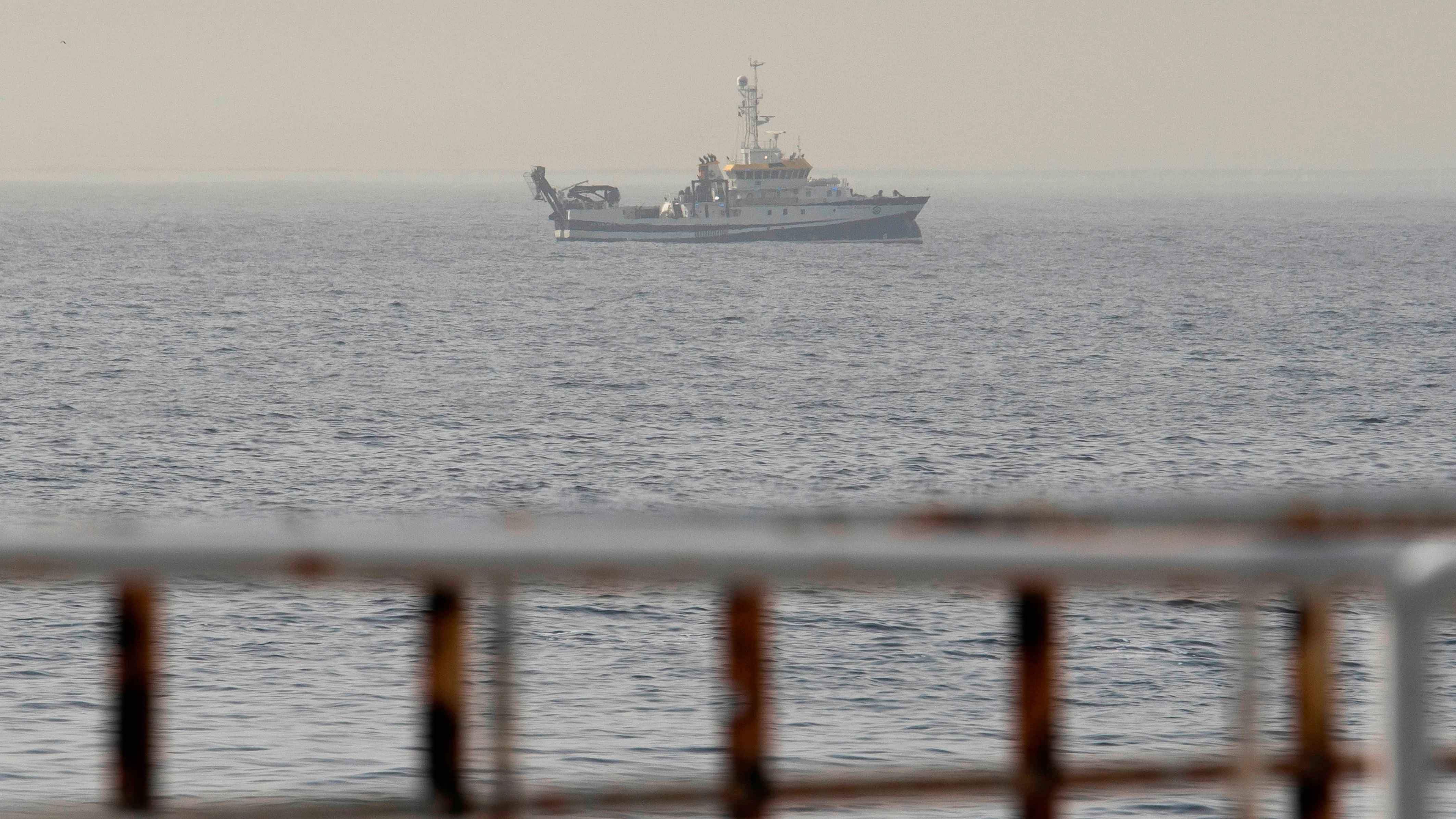 Buque oceanográfico busca a las niñas desaparecidas en Tenerife Buque oceanográfico busca a las niñas desaparecidas en Tenerife