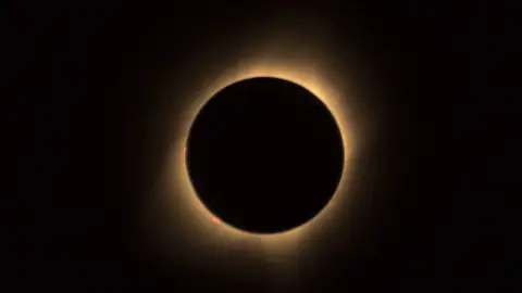 ¿A qué hora se verá el eclipse solar desde España hoy? ¿A qué hora se verá el eclipse solar desde España hoy?