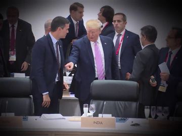 Encuentros de presidentes españoles y estadounidenses: de la cumbre González- Reagan al 'feo' gesto de Trump a Sánchez