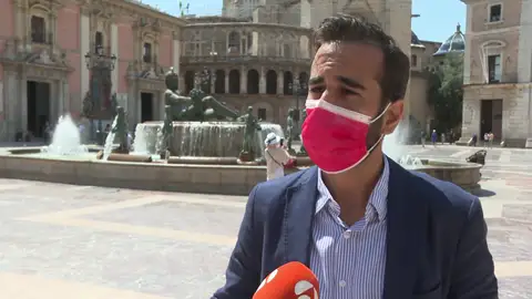 El PSOE valenciano culpa a Madrid de que no lleguen turistas británicos a España El PSOE valenciano culpa a Madrid de que no lleguen turistas británicos a España