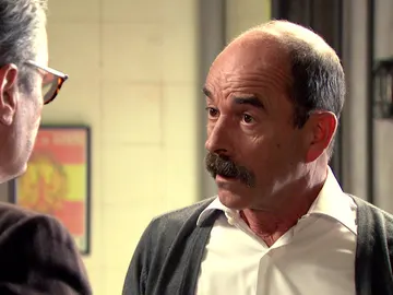 Fernando cambia el rumbo de su defensa para incredulidad de Beltrán Fernando cambia el rumbo de su defensa para incredulidad de Beltrán