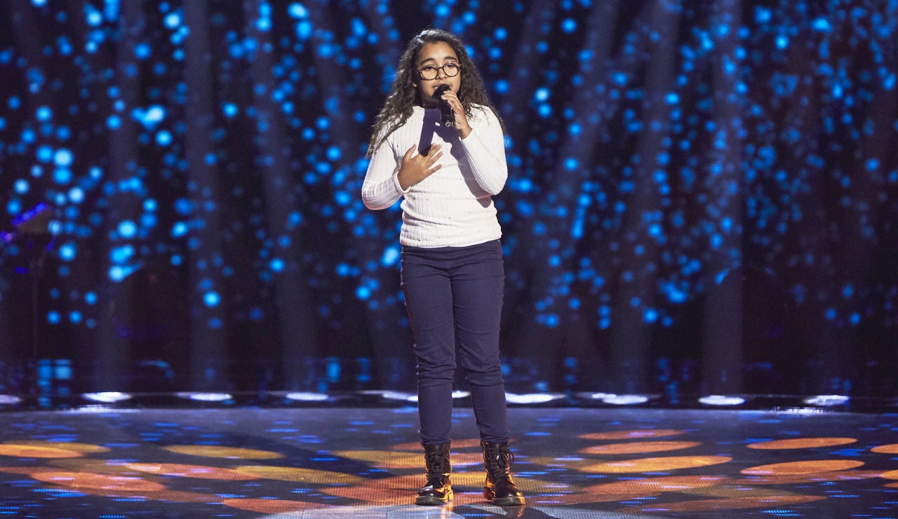 Daniela Petit canta &lsquo;La gata bajo la lluvia&rsquo; en las Audiciones a ciegas de &lsquo;La Voz Kids&rsquo;