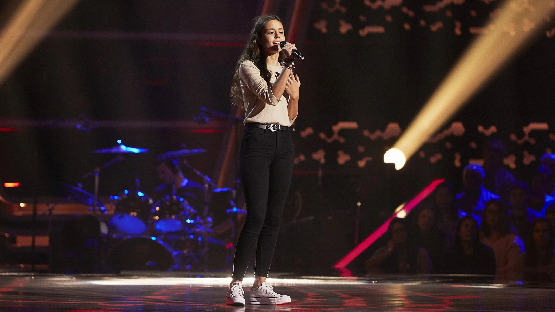 Luna Reina canta ‘Bound to you’ en las Audiciones a ciegas de ‘La Voz Kids’ Luna Reina canta ‘Bound to you’ en las Audiciones a ciegas de ‘La Voz Kids’