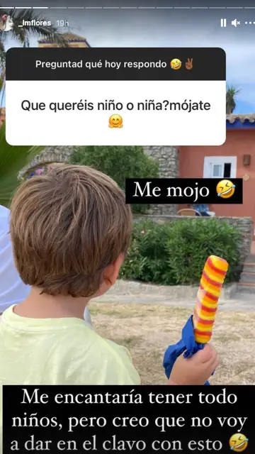 Laura Matamoros respondiendo a preguntas Laura Matamoros respondiendo a preguntas