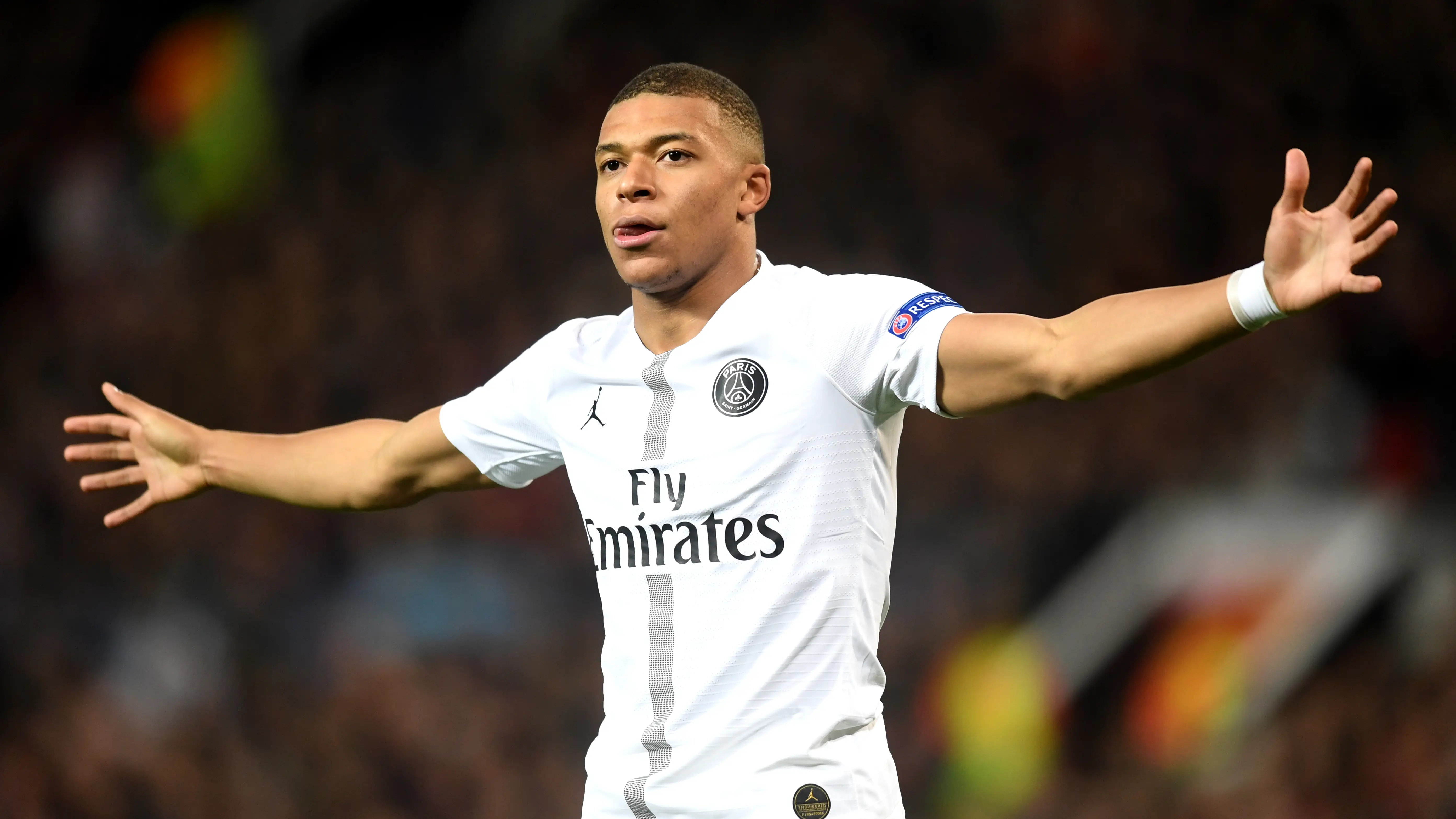 Mbappé siembra la duda: "¿El PSG es el mejor sitio donde puedo estar? No sé la respuesta" Mbappé siembra la duda: "¿El PSG es el mejor sitio donde puedo estar? No sé la respuesta"