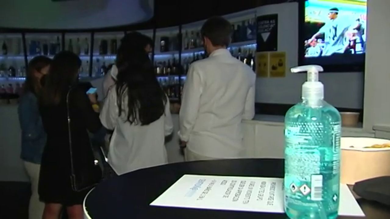 Prueba piloto para el ocio nocturno en Galicia: "Las entradas se agotaron en una hora" - Vimarsana News
