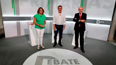 Más de 45.000 militantes están llamados a votar en las primarias del PSOE andaluz Más de 45.000 militantes están llamados a votar en las primarias del PSOE andaluz