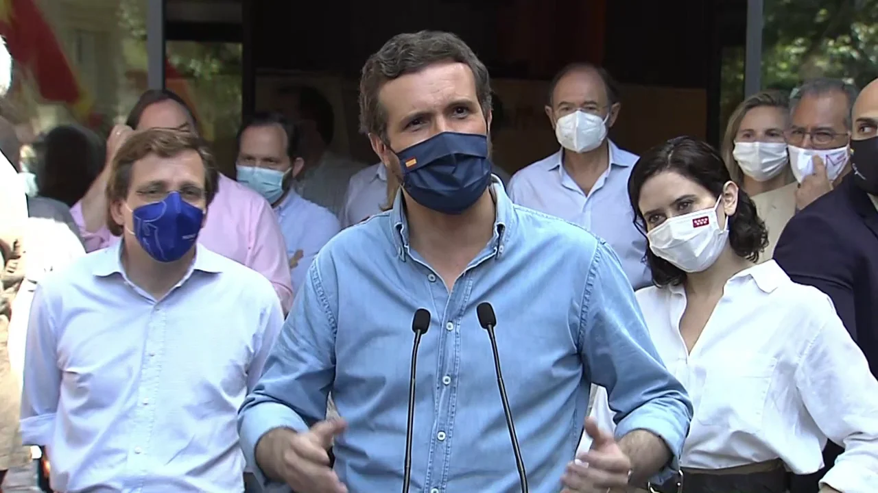 CASADO CASADO
