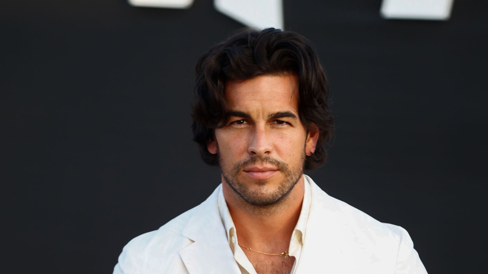 Mario Casas celebra su 35 cumpleaños rodeado de la familia