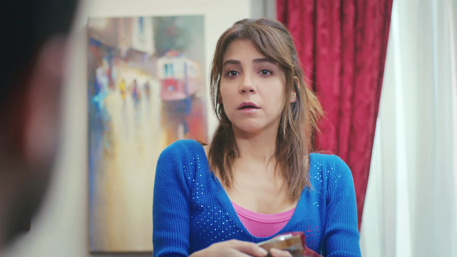 La ‘cobra’ de Ceyda a Raif al descubrir el significado de las joyas: ¿Suenan campanas de boda?