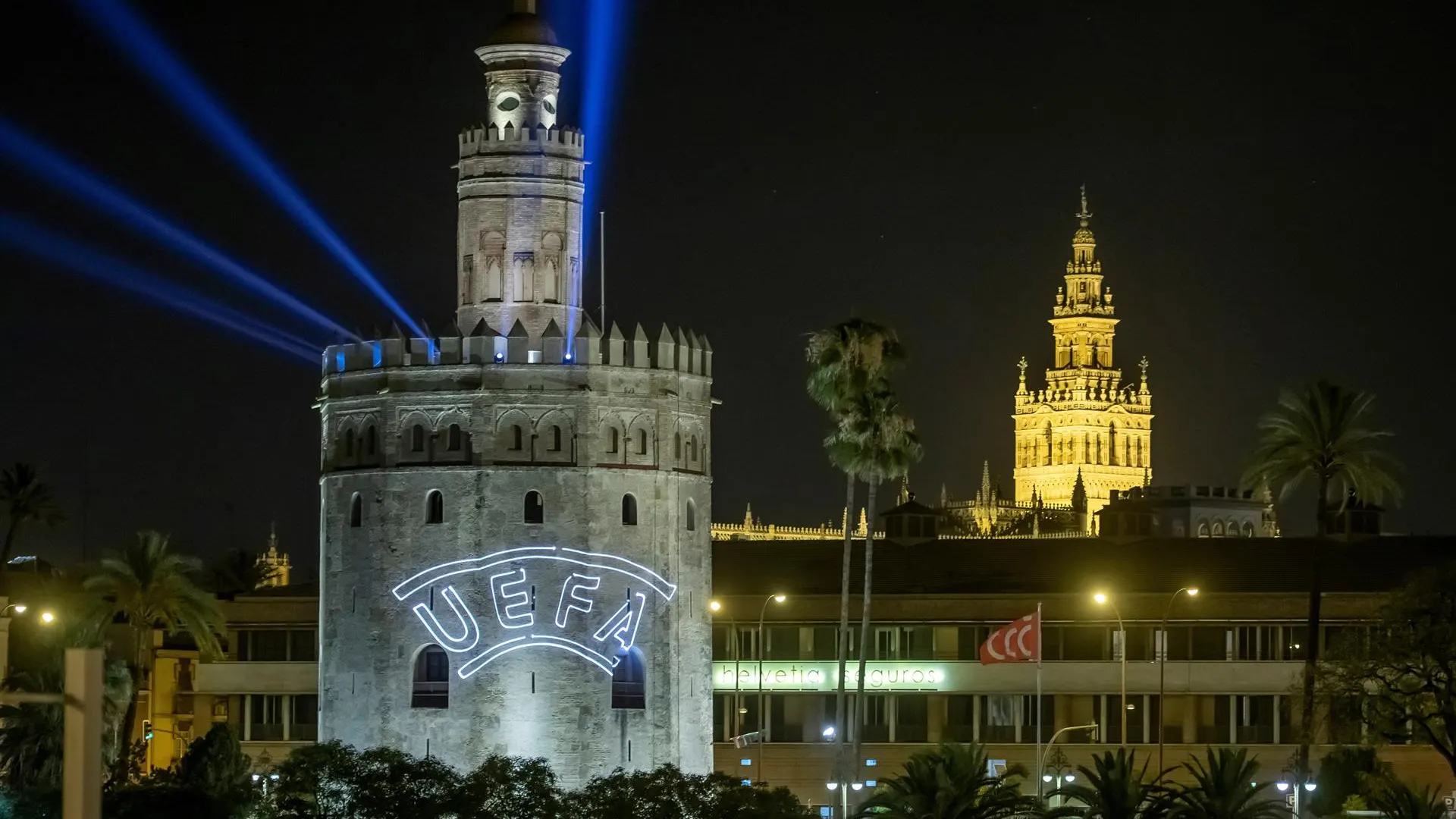 Croquetas, siesta o flamenco callejero, la ristra de tópicos con que la UEFA retrata a Sevilla en la Eurocopa Croquetas, siesta o flamenco callejero, la ristra de tópicos con que la UEFA retrata a Sevilla en la Eurocopa