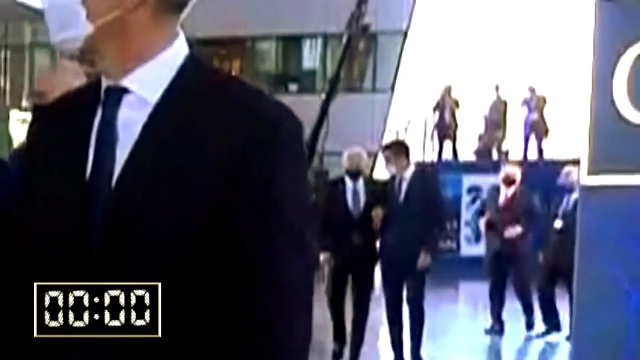 Los 30 segundos de encuentro entre Pedro Sánchez y Joe Biden, en video Los 30 segundos de encuentro entre Pedro Sánchez y Joe Biden, en video