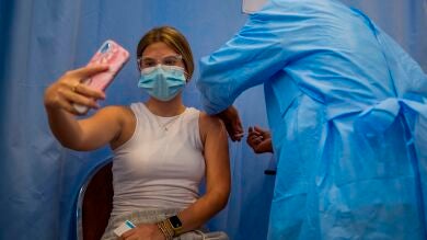 Las ocurrencias, miedos y excusas de algunos que se vacunan del coronavirus 