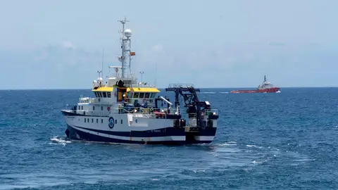 El Ángeles Alvariño, en el mar de Tenerife Tenerife
