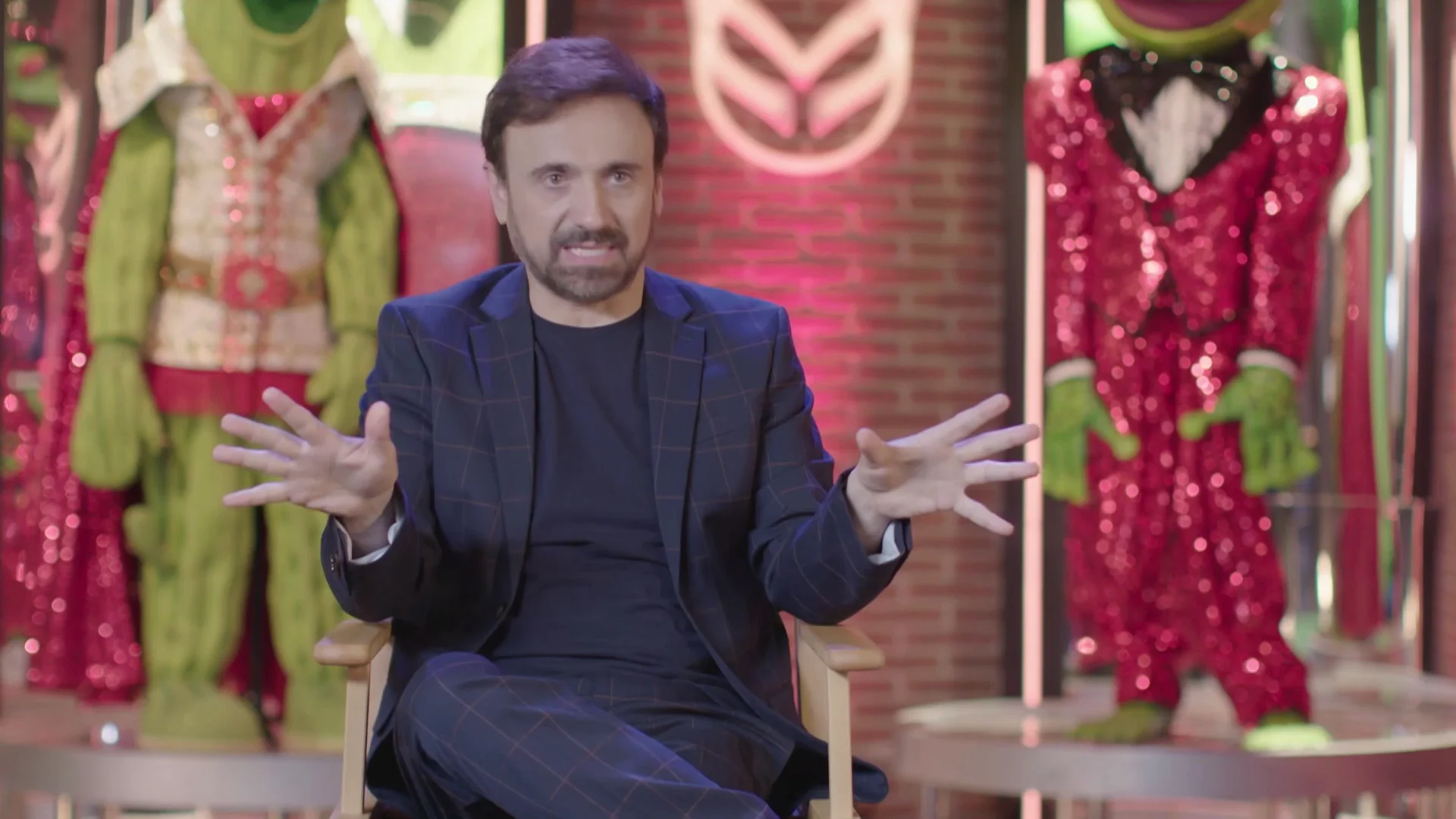 Las claves de Jos&eacute; Mota para investigar en &lsquo;Mask Singer&rsquo;: &ldquo;La voz, la complexi&oacute;n f&iacute;sica y las piernas&rdquo;