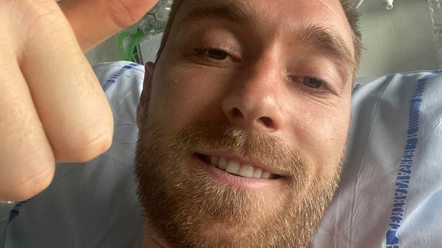 Primera foto de Eriksen desde el hospital: "Me siento bien" Primera foto de Eriksen desde el hospital: "Me siento bien"