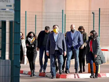 El presidente de ERC, Oriol Junqueras, junto a otros seis presos del "procés" que cumplen condena en la cárcel barcelonesa de Lledoners El presidente de ERC, Oriol Junqueras, junto a otros seis presos del "procés" que cumplen condena en la cárcel barcelonesa de Lledoners