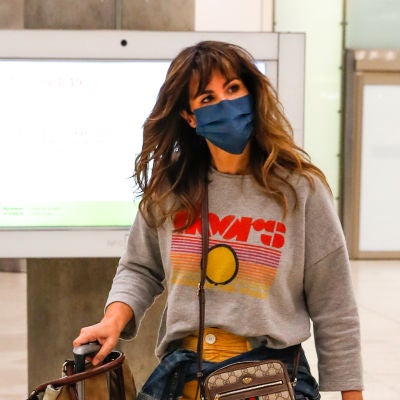 Nuria Roca, en el aeropuerto