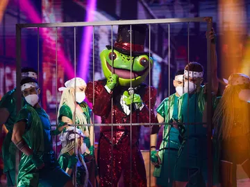 La Rana se mete a todos en el bote con ‘Solo’ en ‘Mask Singer’ La Rana se mete a todos en el bote con ‘Solo’ en ‘Mask Singer’