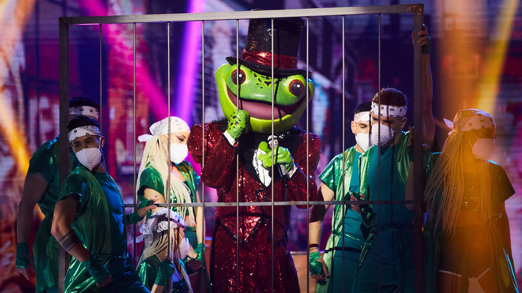 La Rana se mete a todos en el bote con ‘Solo’ en ‘Mask Singer’ Actuaciones | Programa 5