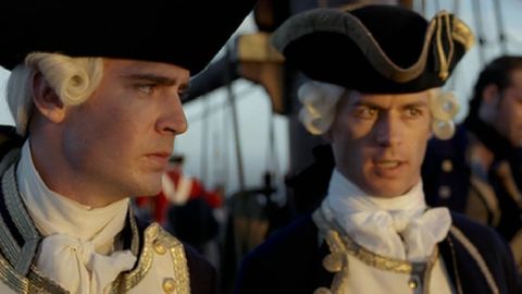 Jack Davenport y Greg Ellis en 'Piratas del Caribe'
