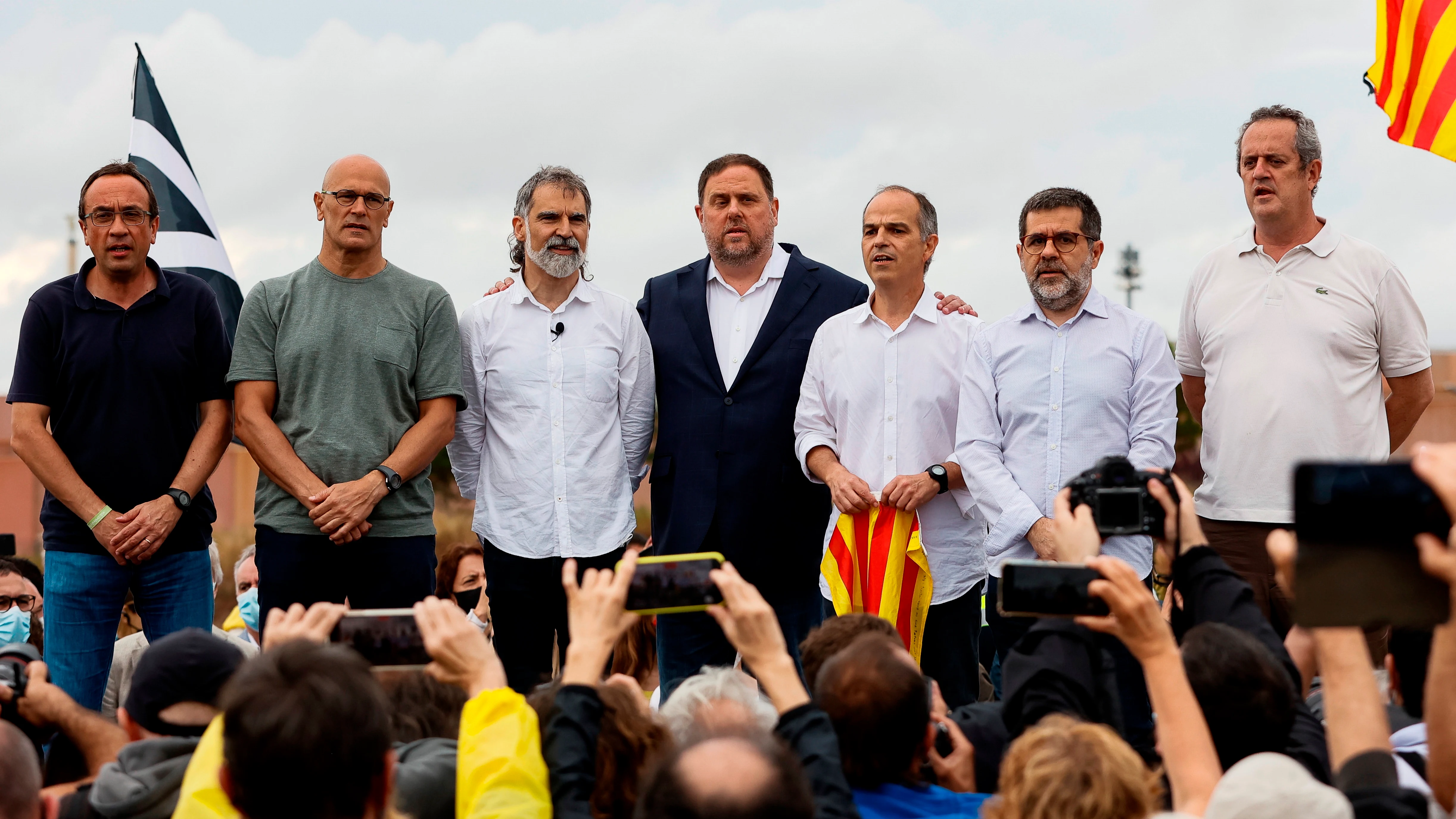 Los líderes independentistas a su salida de la cárcel de Grenollers Los líderes independentistas a su salida de la cárcel de Grenollers