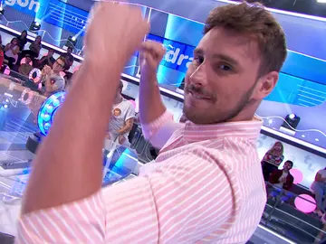 ¡Doble recompensa! Víctor Gutiérrez consigue los segundos y el juego de ‘Pasapalabra’ como un auténtico fan de ‘Bola de dragón’ ¡Doble recompensa! Víctor Gutiérrez consigue los segundos y el juego de ‘Pasapalabra’ como un auténtico fan de ‘Bola de dragón’