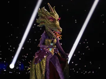 Dragona se atreve con ‘Don’t get me wrong’ en el Duelo Final de ‘Mask Singer’ Dragona se atreve con ‘Don’t get me wrong’ en el Duelo Final de ‘Mask Singer’