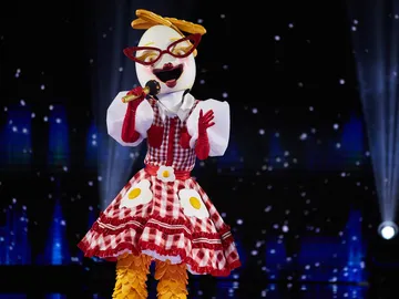 Huevo enamora a todos con el tema ‘Say So’ en el Duelo Final de ‘Mask Singer’ Huevo enamora a todos con el tema ‘Say So’ en el Duelo Final de ‘Mask Singer’