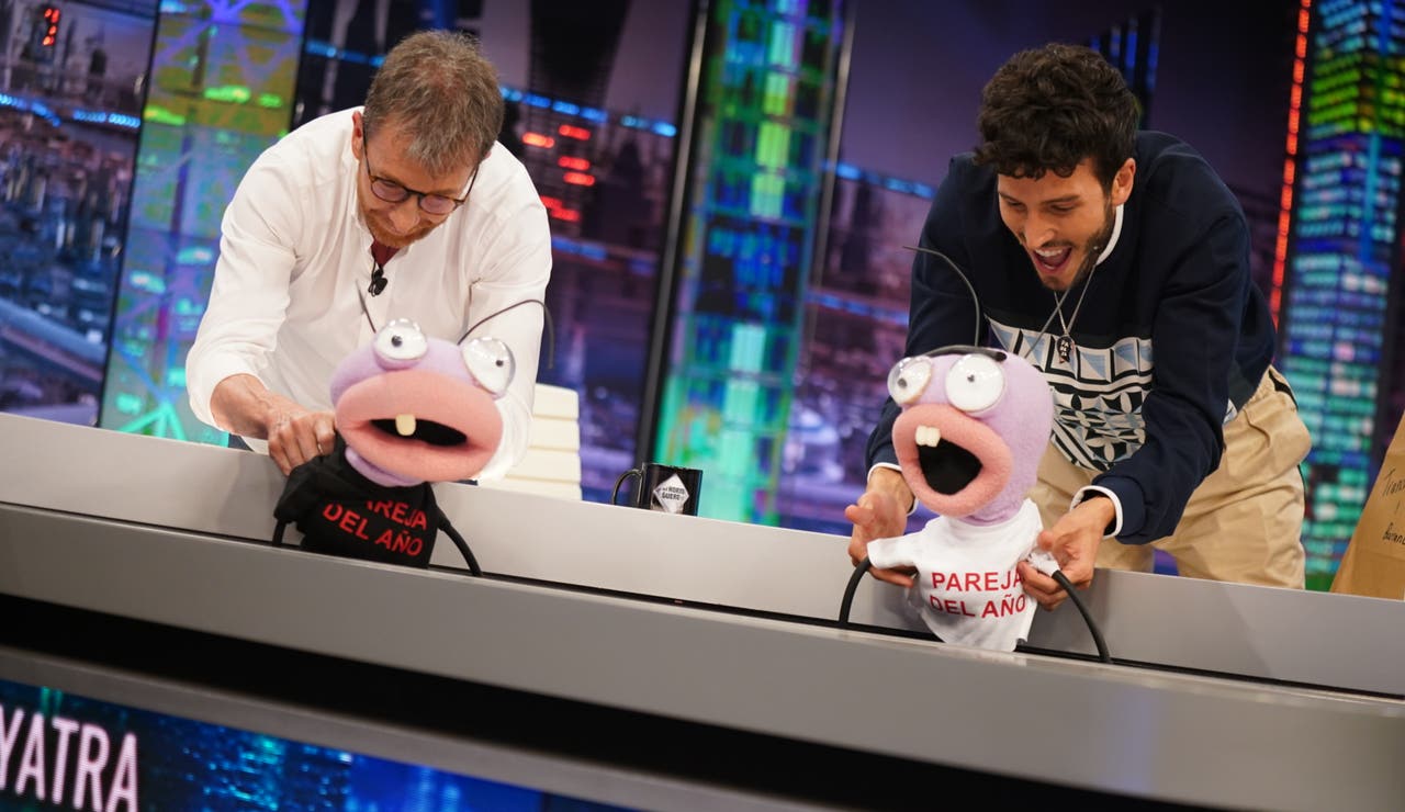 ¡Pablo Motos y Sebastián Yatra se comen a Trancas y Barrancas en directo en 'El Hormiguero 3.0'! ¡Pablo Motos y Sebastián Yatra se comen a Trancas y Barrancas en directo en 'El Hormiguero 3.0'!