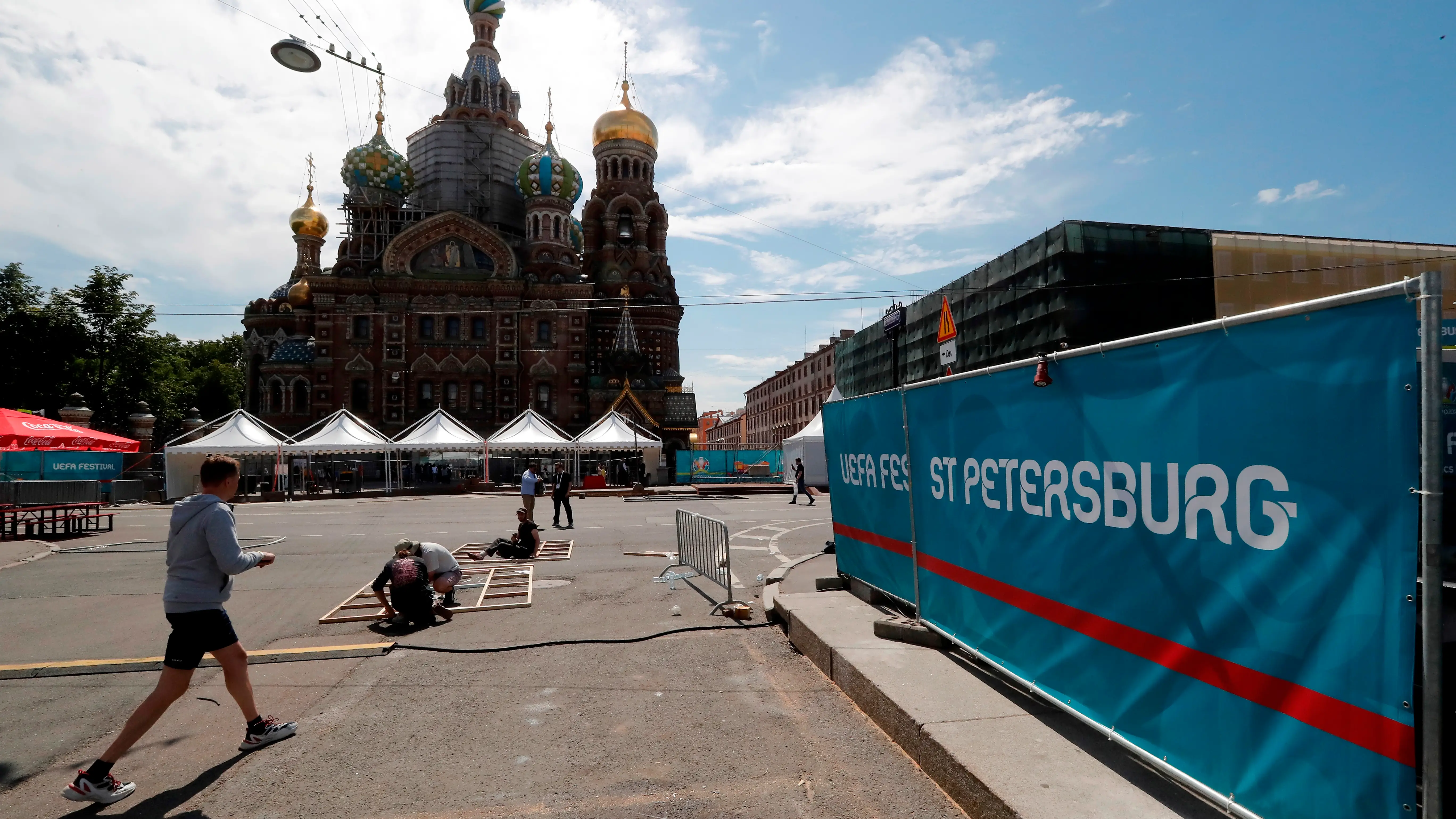 Finlandia detecta 80 positivos por coronavirus entre los aficionados que acudieron a San Petersburgo Finlandia detecta 80 positivos por coronavirus entre los aficionados que acudieron a San Petersburgo