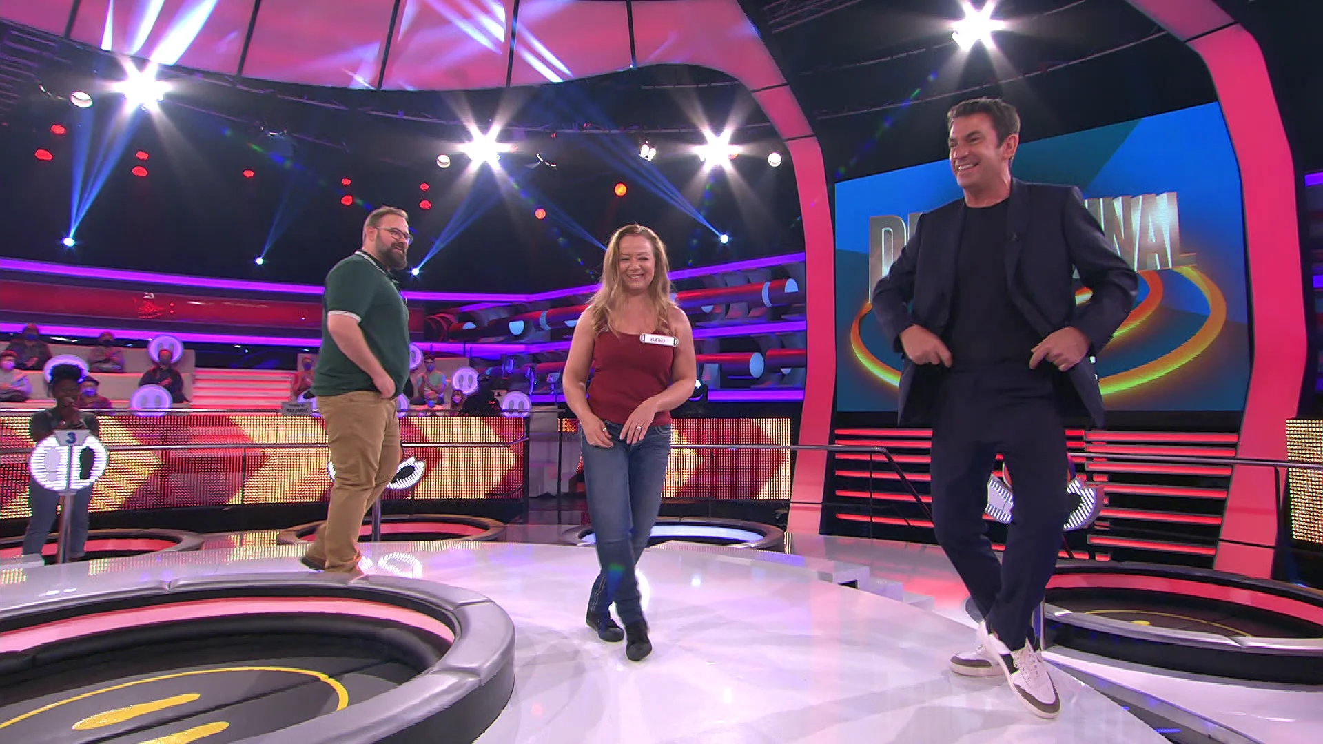 Una concursante saca a bailar a Jolís y a Arturo con auténtica música country en ‘¡Ahora caigo!’ Una concursante saca a bailar a Jolís y a Arturo con auténtica música country en ‘¡Ahora caigo!’