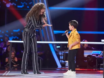 Rosario Flores canta con Carlos Prieto una preciosa versión de ‘Gloria a Dios’ Rosario Flores canta con Carlos Prieto una preciosa versión de ‘Gloria a Dios’