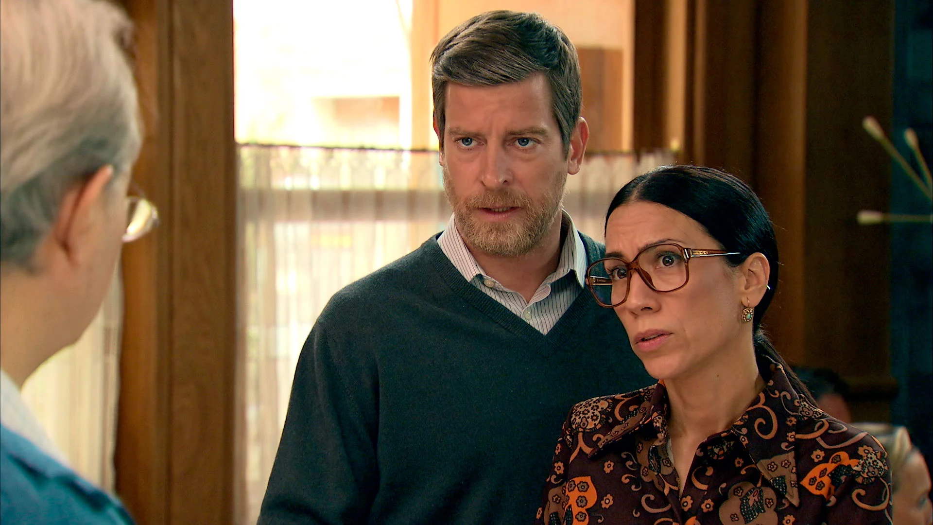 Manolita y Marcelino comunican a su familia la decisión que cambiará sus vidas: “Ha llegado el momento de irnos fuera del barrio a vivir” Manolita y Marcelino comunican a su familia la decisión que cambiará sus vidas: “Ha llegado el momento de irnos fuera del barrio a vivir”