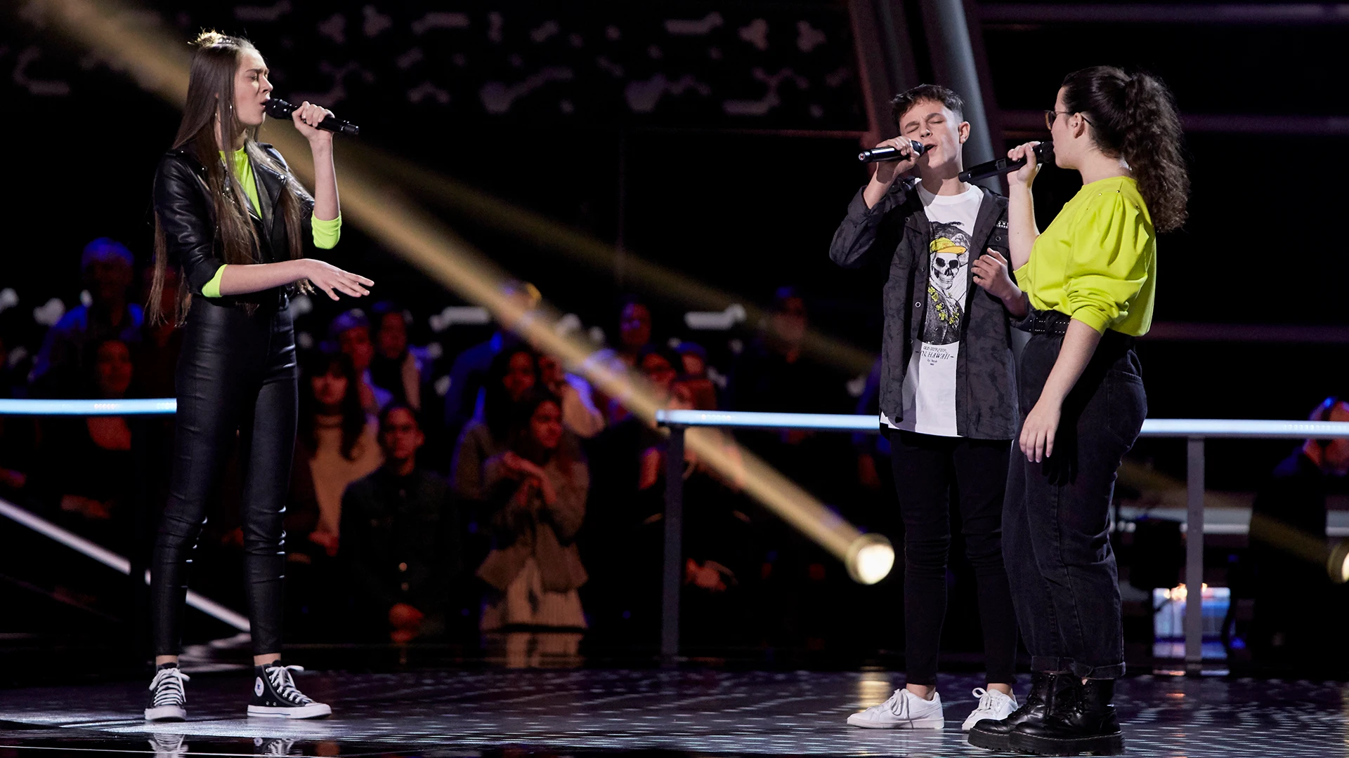 María, Alberto y Rosario cantan ‘Saturno’ en las Batallas de ‘La Voz Kids’ María, Alberto y Rosario cantan ‘Saturno’ en las Batallas de ‘La Voz Kids’