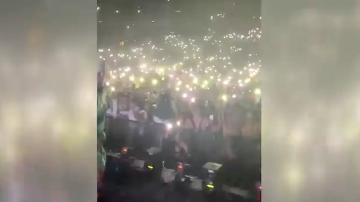 Multitudinario concierto en Mallorca sin medidas de seguridad. Multitudinario concierto en Mallorca sin medidas de seguridad.