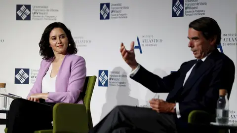 a presidenta de la Comunidad de Madrid, Isabel Díaz Ayuso, y el expresidente del Gobierno y presidente del Instituto Atlántico de Gobierno, IADG, José María Aznar, participan en la clausura del curso 20-21 con la última sesión del Aula de Liderazgo IADG-UFV, este viernes, en Madrid a presidenta de la Comunidad de Madrid, Isabel Díaz Ayuso, y el expresidente del Gobierno y presidente del Instituto Atlántico de Gobierno, IADG, José María Aznar, participan en la clausura del curso 20-21 con la última sesión del Aula de Liderazgo IADG-UFV, este viernes, en Madrid