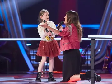 ¡Momento para llorar! Rozalén canta con Sofía Pérez la versión más conmovedora de ‘La puerta violeta’ ¡Momento para llorar! Rozalén canta con Sofía Pérez la versión más conmovedora de ‘La puerta violeta’
