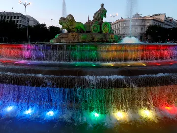 ¿Por qué no ondeará la bandera del Orgullo Gay en el Ayuntamiento de Madrid? ¿Por qué no ondeará la bandera del Orgullo Gay en el Ayuntamiento de Madrid?
