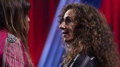 Solo Rozalén fue testigo: el divertido lapsus de Rosario Flores en 'La Voz Kids'