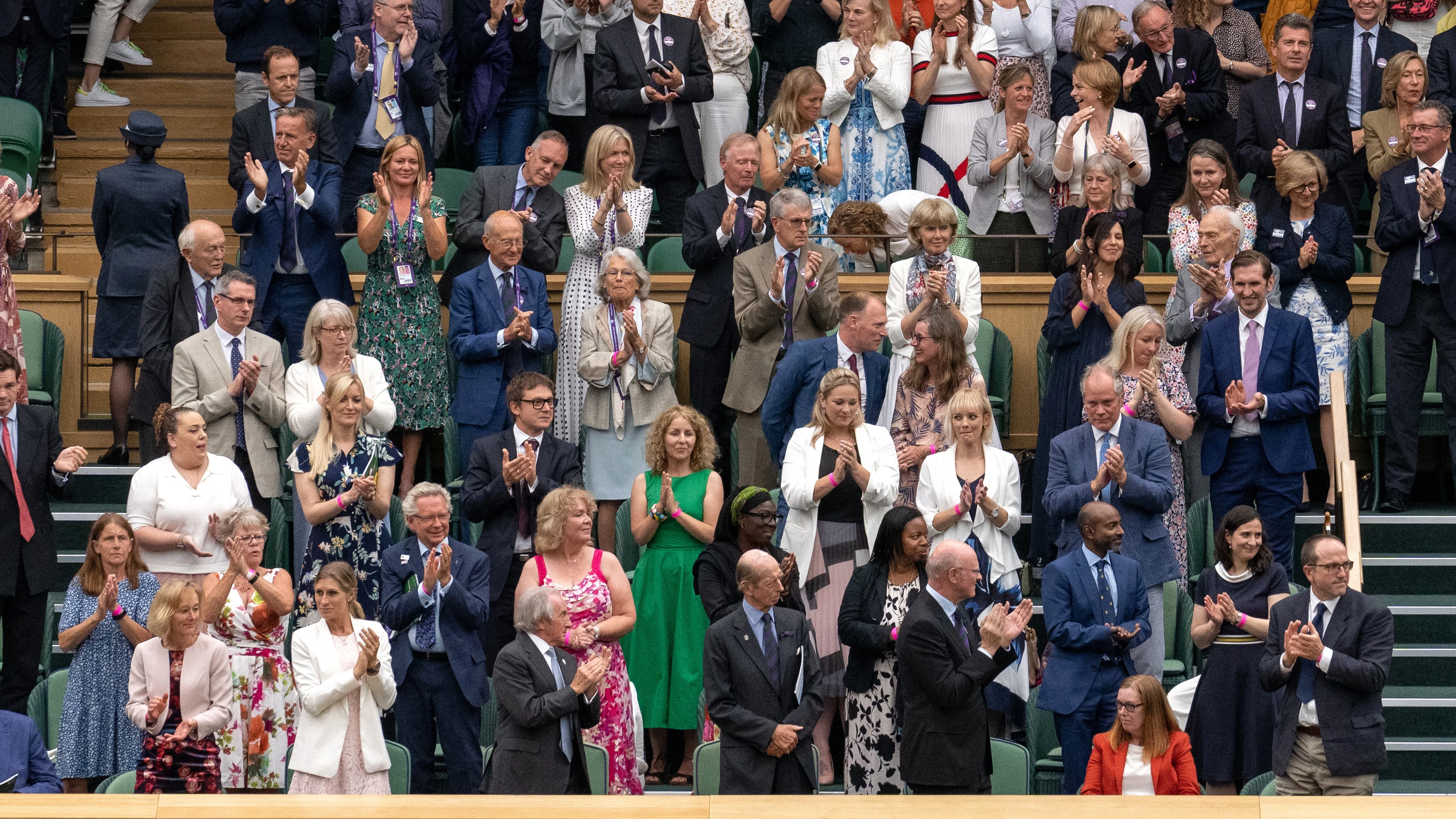 Sarah Gilbert, ovacionada por el público de Wimbledon Sarah Gilbert, ovacionada por el público de Wimbledon