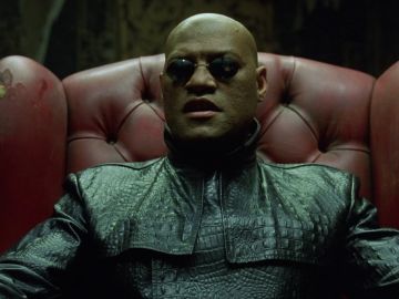 Laurence Fishburne como Morfeo en 'Matrix' 