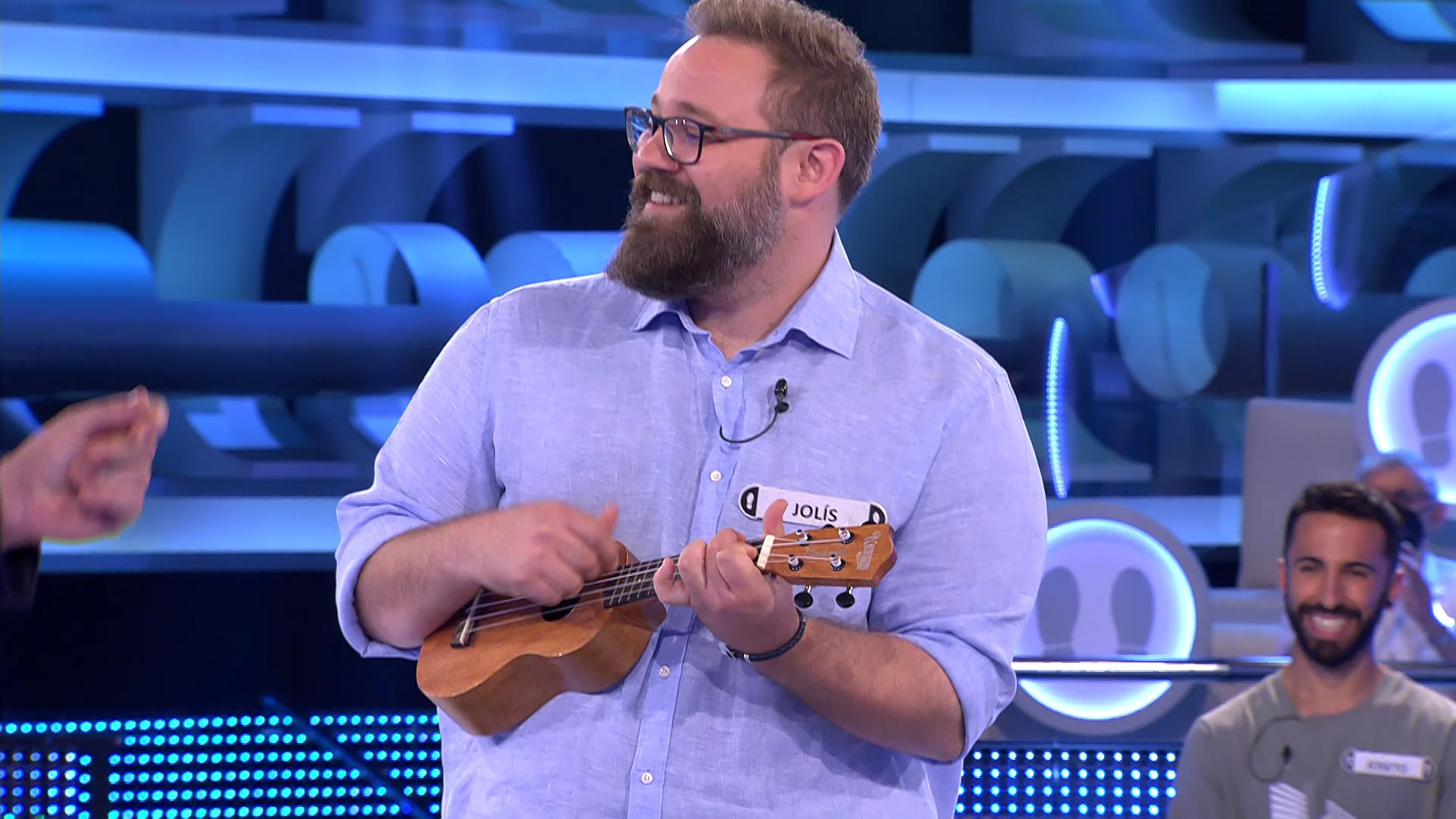 ¡Canta, toca y compone! Jolís sorprende con una canción muy original en honor a ‘¡Ahora caigo!’ ¡Canta, toca y compone! Jolís sorprende con una canción muy original en honor a ‘¡Ahora caigo!’