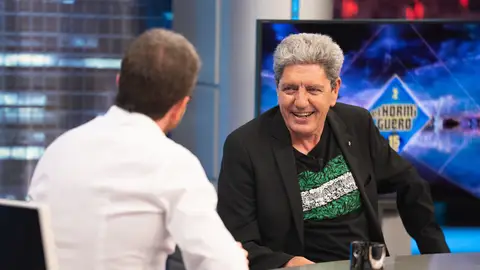 ¿Qué es más duro ser actor o llevar un bar? Antonio Dechent responde en 'El Hormiguero 3.0' ¿Qué es más duro ser actor o llevar un bar? Antonio Dechent responde en 'El Hormiguero 3.0'