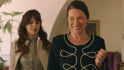 Hünkar Yaman y Züleyha Altun Tierra Amarga