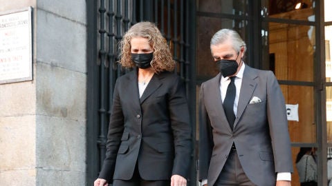 La infanta Elena en el funeral de Carlos Falcó
