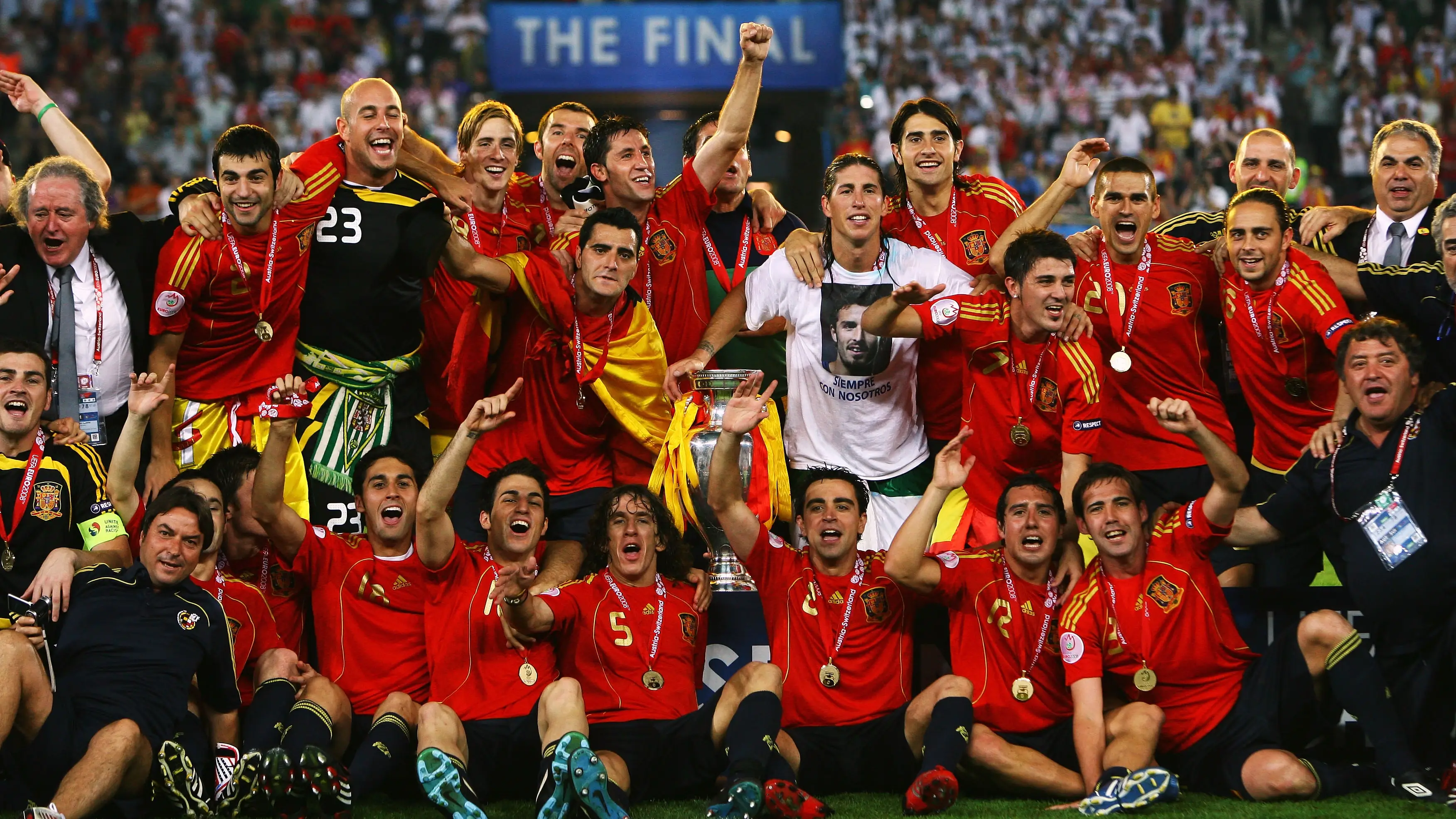 Se cumplen 13 años del mítico gol de Fernando Torres a Alemania con el que empezó todo Se cumplen 13 años del mítico gol de Fernando Torres a Alemania con el que empezó todo