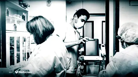 La fotógrafa Natalia García expone las instantáneas de la pandemia de coronavirus: "Era una guerra sanitaria" La fotógrafa Natalia García expone las instantáneas de la pandemia de coronavirus: "Era una guerra sanitaria"